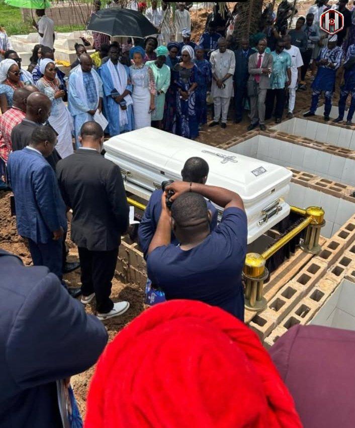 Mr Eazi puts deceased mother to rest